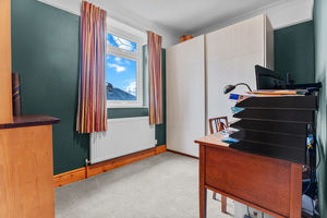 Bedroom- click for photo gallery